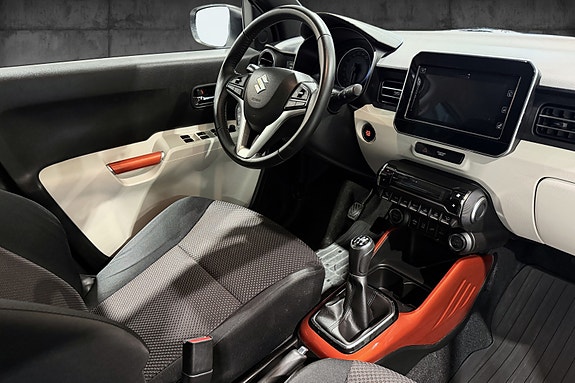 Suzuki Ignis 11 of 23