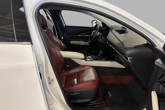 Mazda CX-30 15 of 19