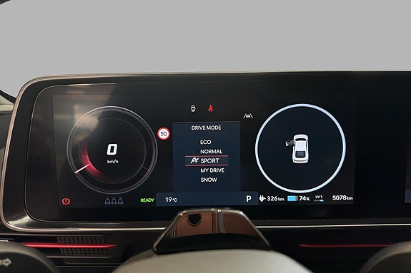 Hyundai Ioniq 6 30 of 30