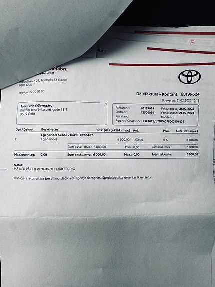 Toyota Prius 24 of 30