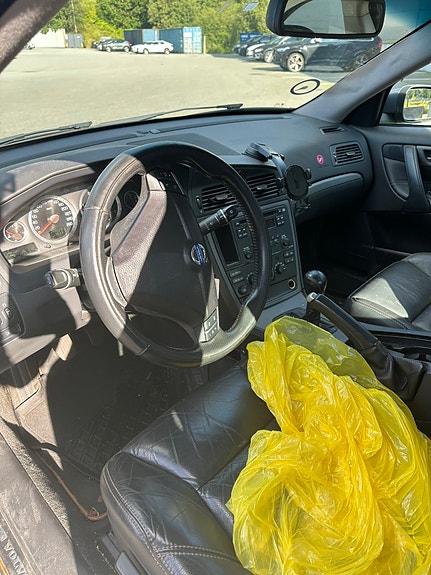 Volvo S60 7 of 9