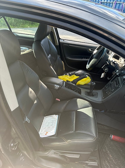 Volvo S60 6 of 9