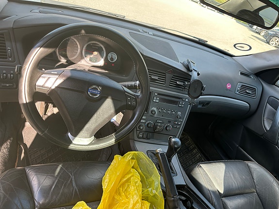 Volvo S60 8 of 9