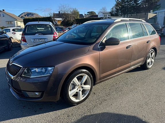 Skoda Octavia 2 of 25