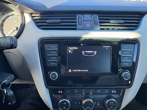 Skoda Octavia 15 of 25
