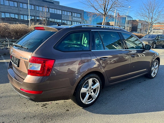 Skoda Octavia 3 of 25