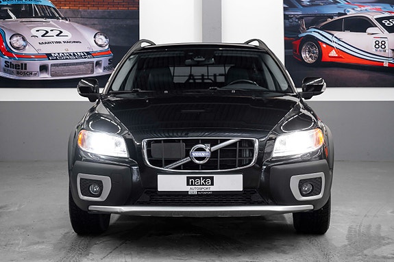 Volvo XC70 3 of 24