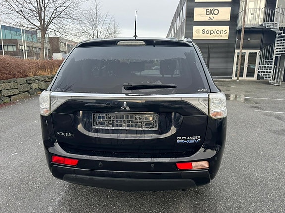 Mitsubishi Outlander 7 of 30