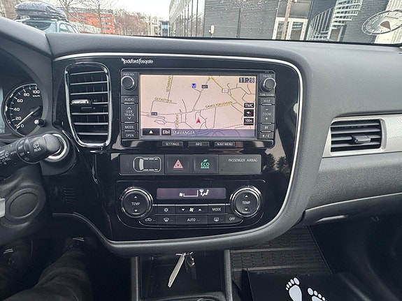 Mitsubishi Outlander 17 of 30