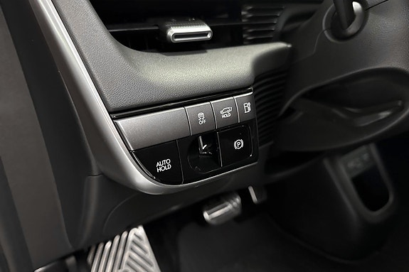 Hyundai Ioniq 5 27 of 30