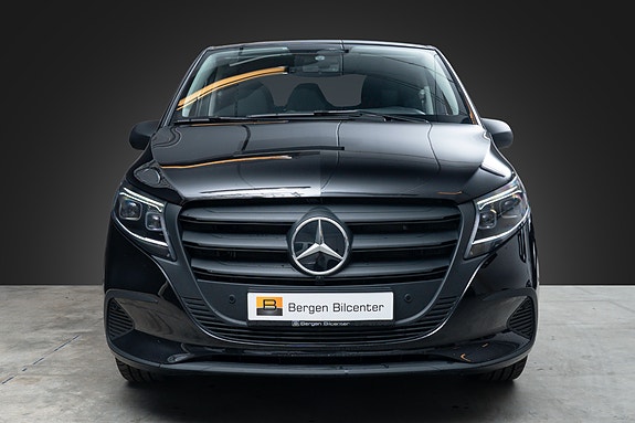 Mercedes-Benz Vito 2 of 22