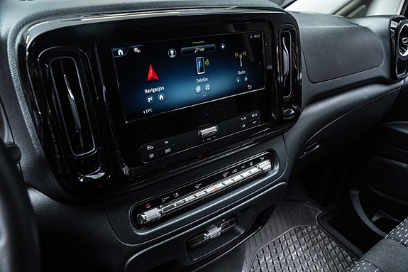 Mercedes-Benz Vito 16 of 22