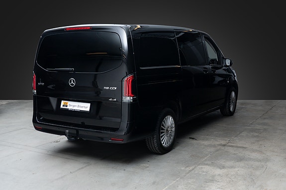 Mercedes-Benz Vito 8 of 22