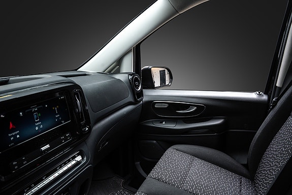 Mercedes-Benz Vito 12 of 22