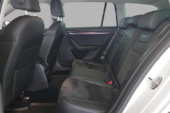 Skoda Octavia Scout 28 of 30