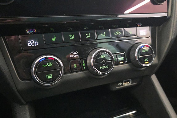 Skoda Octavia Scout 23 of 30