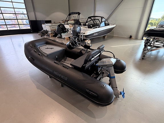 Elektrisk Highfield 340 Classic - ePropulsion Navy 6.0 - Miljøvennlig tender! 6 of 13
