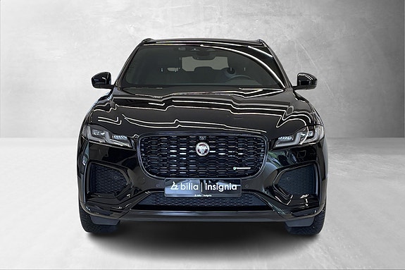 Jaguar F-PACE 2 of 15