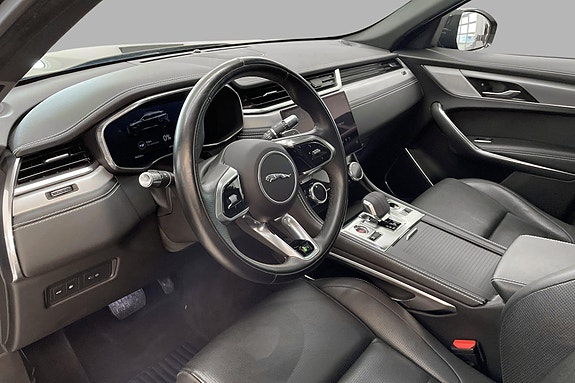 Jaguar F-PACE 5 of 15