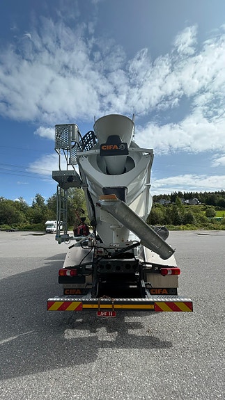 Mercedes-Benz Arocs 3246LB starTklar Cifa betong-trommelbil 9 of 23