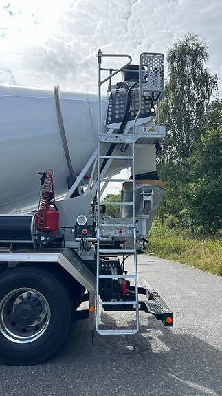 Mercedes-Benz Arocs 3246LB starTklar Cifa betong-trommelbil 5 of 23