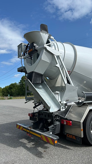 Mercedes-Benz Arocs 3246LB starTklar Cifa betong-trommelbil 4 of 23
