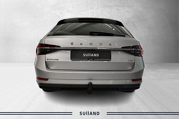 Skoda Superb 4 of 22