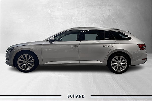 Skoda Superb 2 of 22