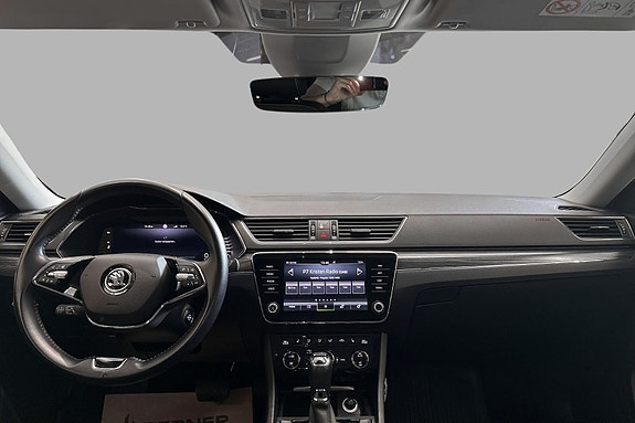 Skoda Superb 10 of 22