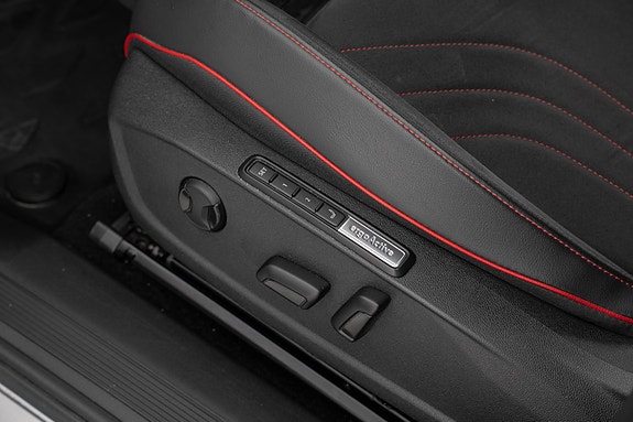 Volkswagen ID.5 GTX 8 of 30