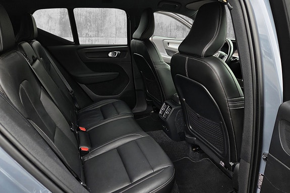 Volvo XC40 24 of 30