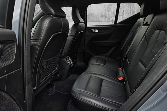 Volvo XC40 23 of 30