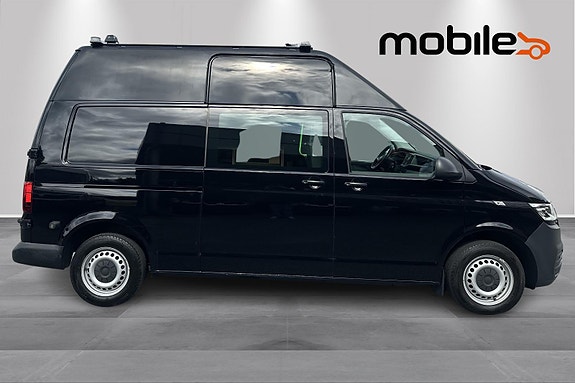 Volkswagen Transporter 2 of 12
