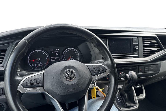 Volkswagen Transporter 11 of 12