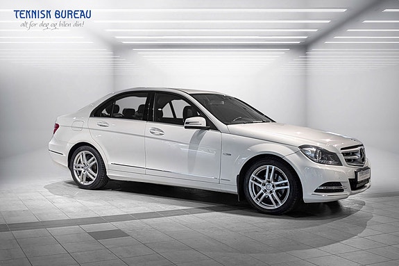 Mercedes-Benz C250 12 of 27