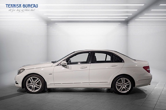 Mercedes-Benz C250 13 of 27