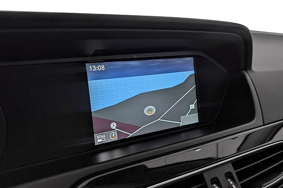 Mercedes-Benz C250 23 of 27