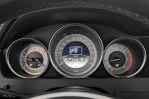 Mercedes-Benz C250 9 of 27