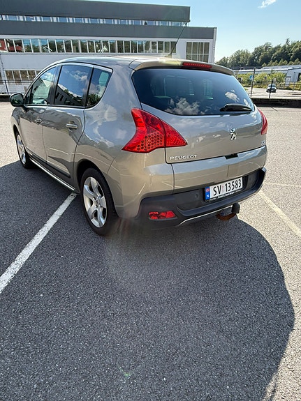 Peugeot 3008 5 of 18