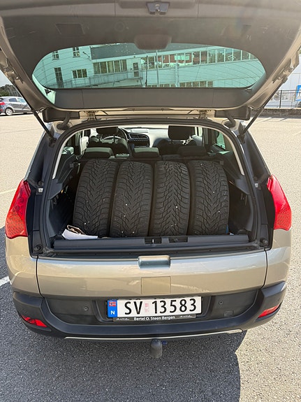 Peugeot 3008 7 of 18