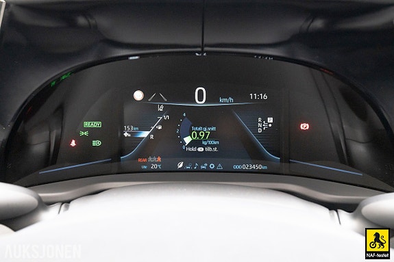 Toyota Mirai 27 of 30