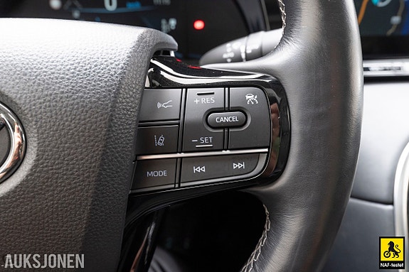 Toyota Mirai 25 of 30