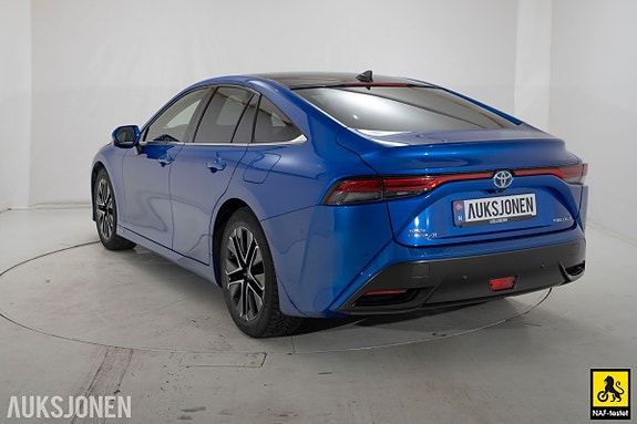 Toyota Mirai 6 of 30