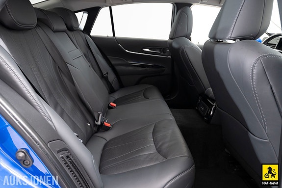 Toyota Mirai 12 of 30