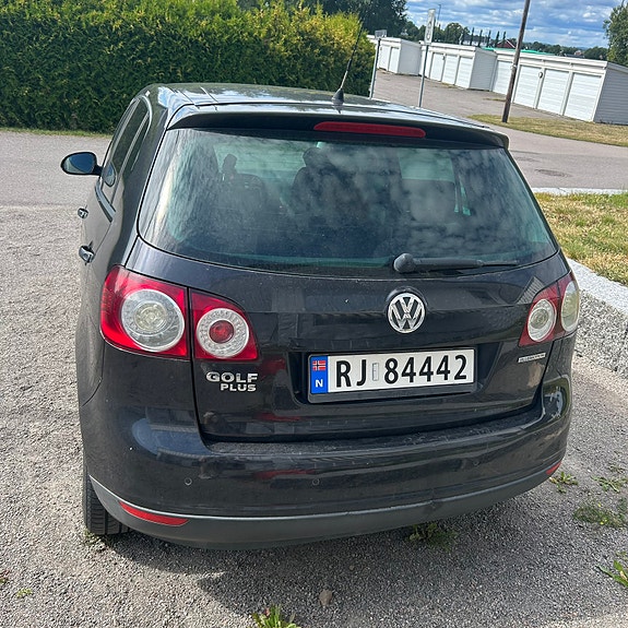 Volkswagen Golf Plus 8 of 9