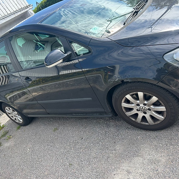 Volkswagen Golf Plus 7 of 9