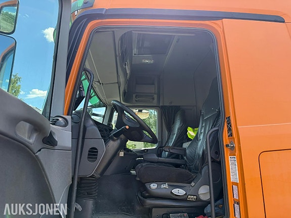 Mercedes-Benz 2651L/45 8X4M 19 of 30