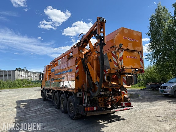 Mercedes-Benz 2651L/45 8X4M 13 of 30