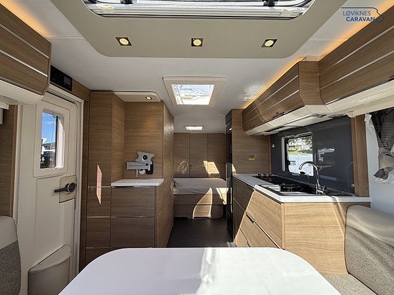 Adria Adora 613UT 7 of 30
