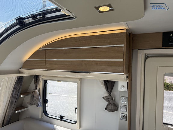 Adria Adora 613UT 13 of 30
